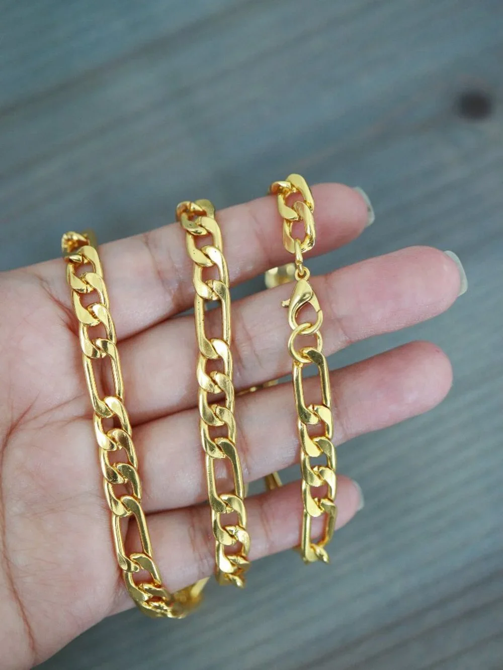 7.5mm Figaro Chain Necklace 18k Gold Plated Stainless Steel